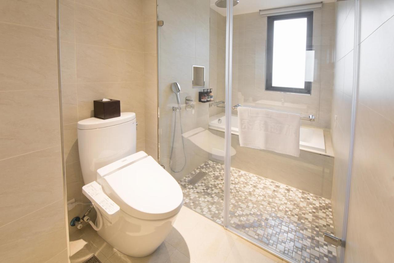 He-Jia Hotel Miaoli Buitenkant foto